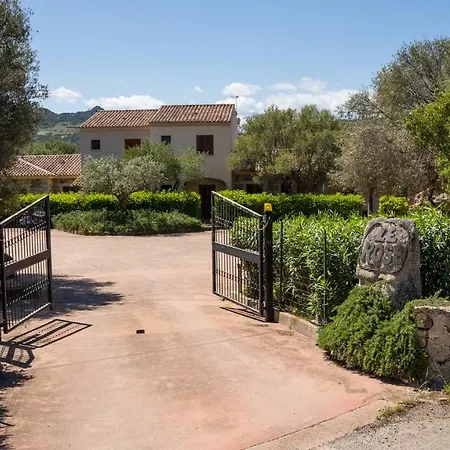 Welcomely - Il Bouquet Monte Petrosu Exterior foto